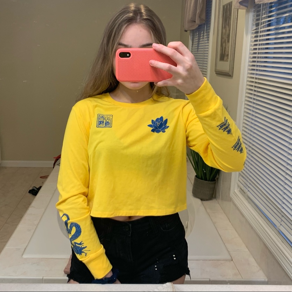 empyre long sleeve yellow tee